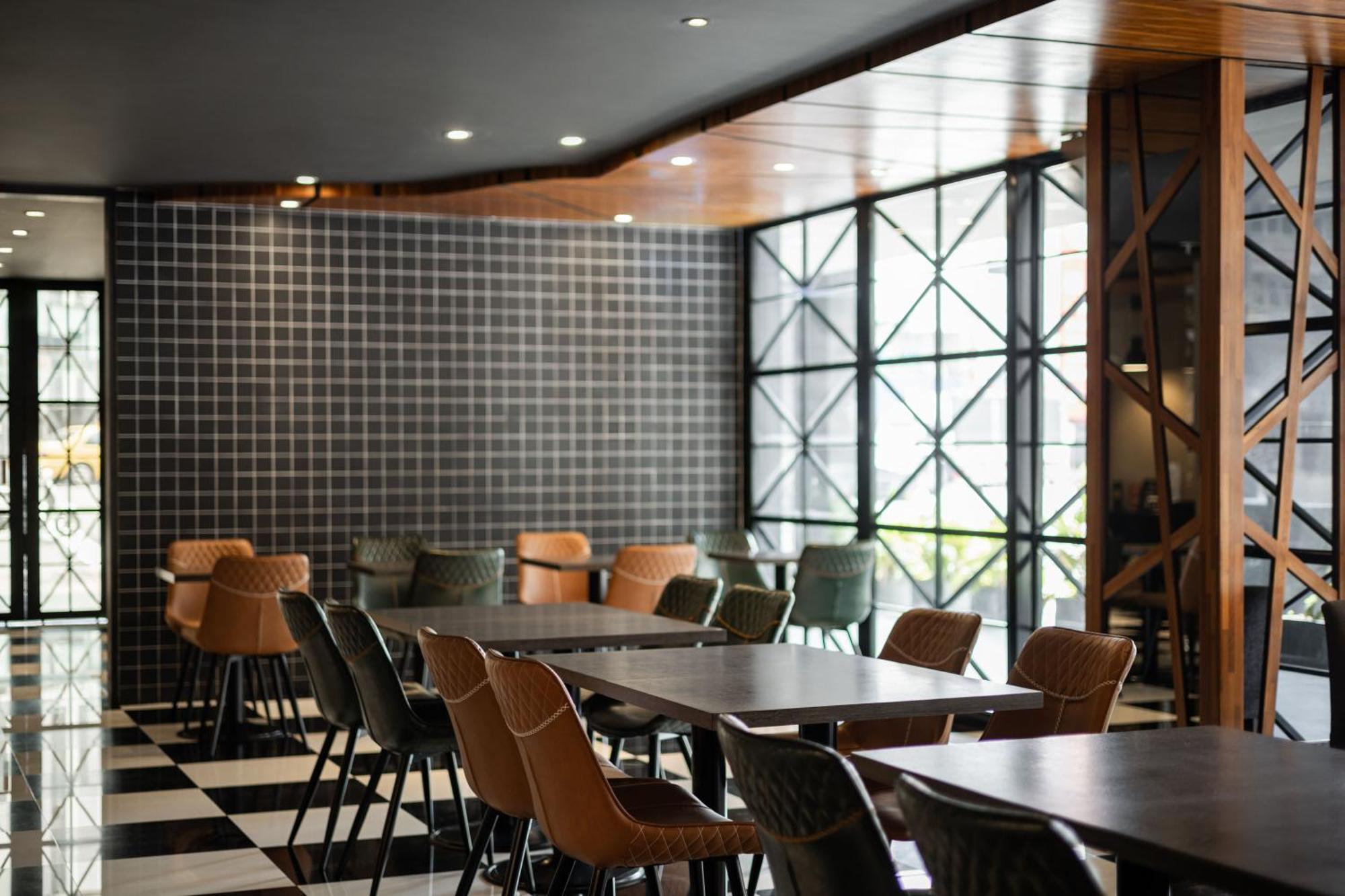 Kindness Hotel - Zhongshan Bade Branch Kaohsiung Exterior photo