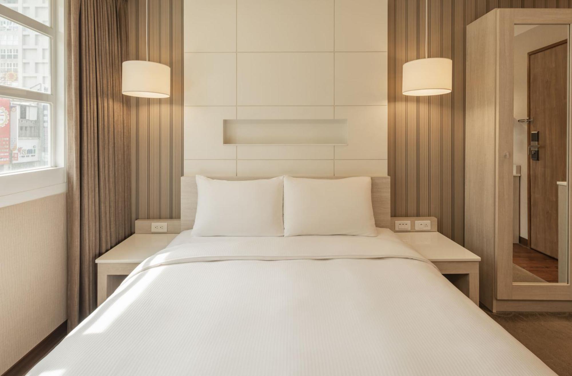 Kindness Hotel - Zhongshan Bade Branch Kaohsiung Room photo